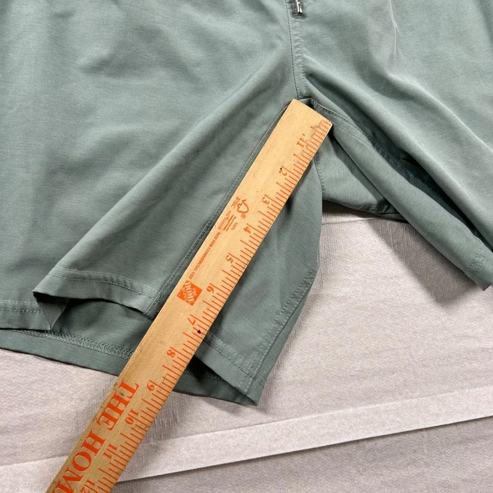 Live Forever Golf Shorts Mens L Performance Stretch Lined Gym Sage LFG 8